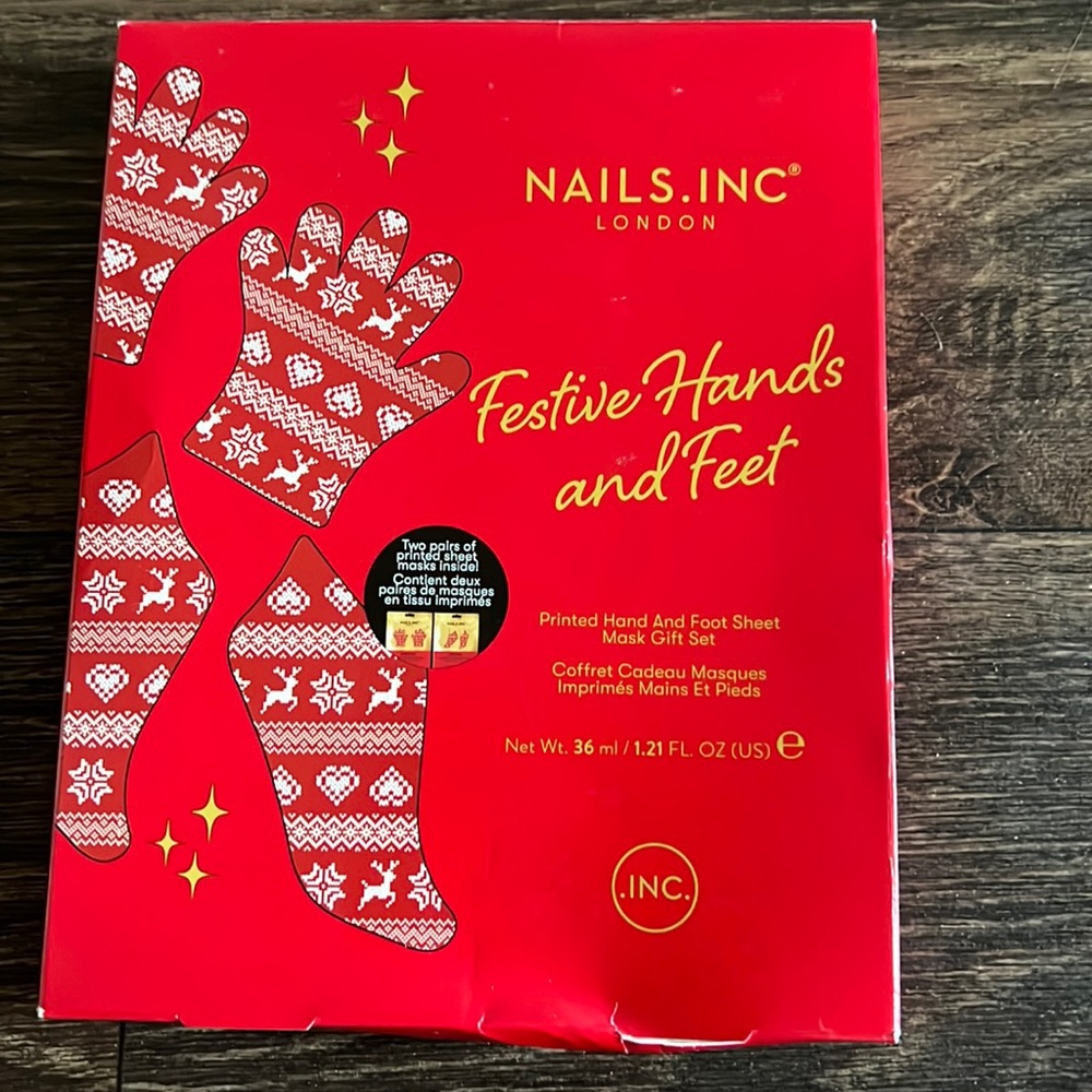 Festive Hands & Feet Sheet Mask
